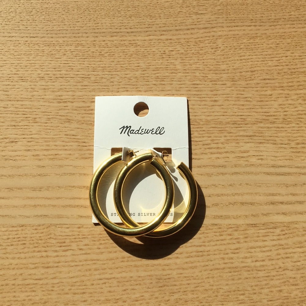 Madewell large hoop earrings ✨